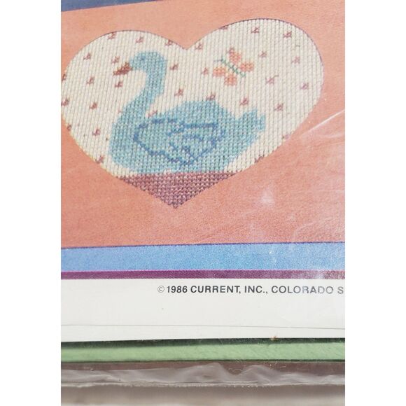 New Vtg Current Hearts Counted Cross Stitch Note Card Kit Set Of 4 5 X 7 1986 - Picture 4 of 6